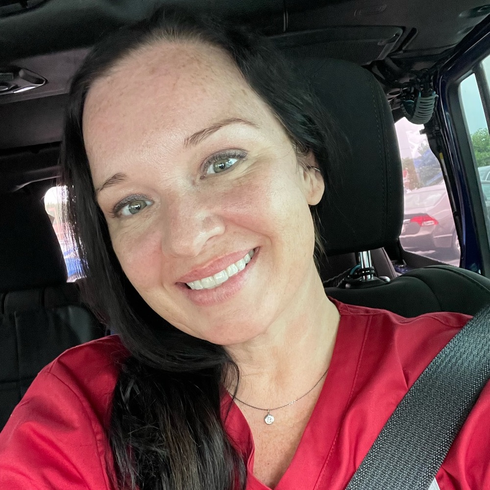 Meet your Posher, Renee